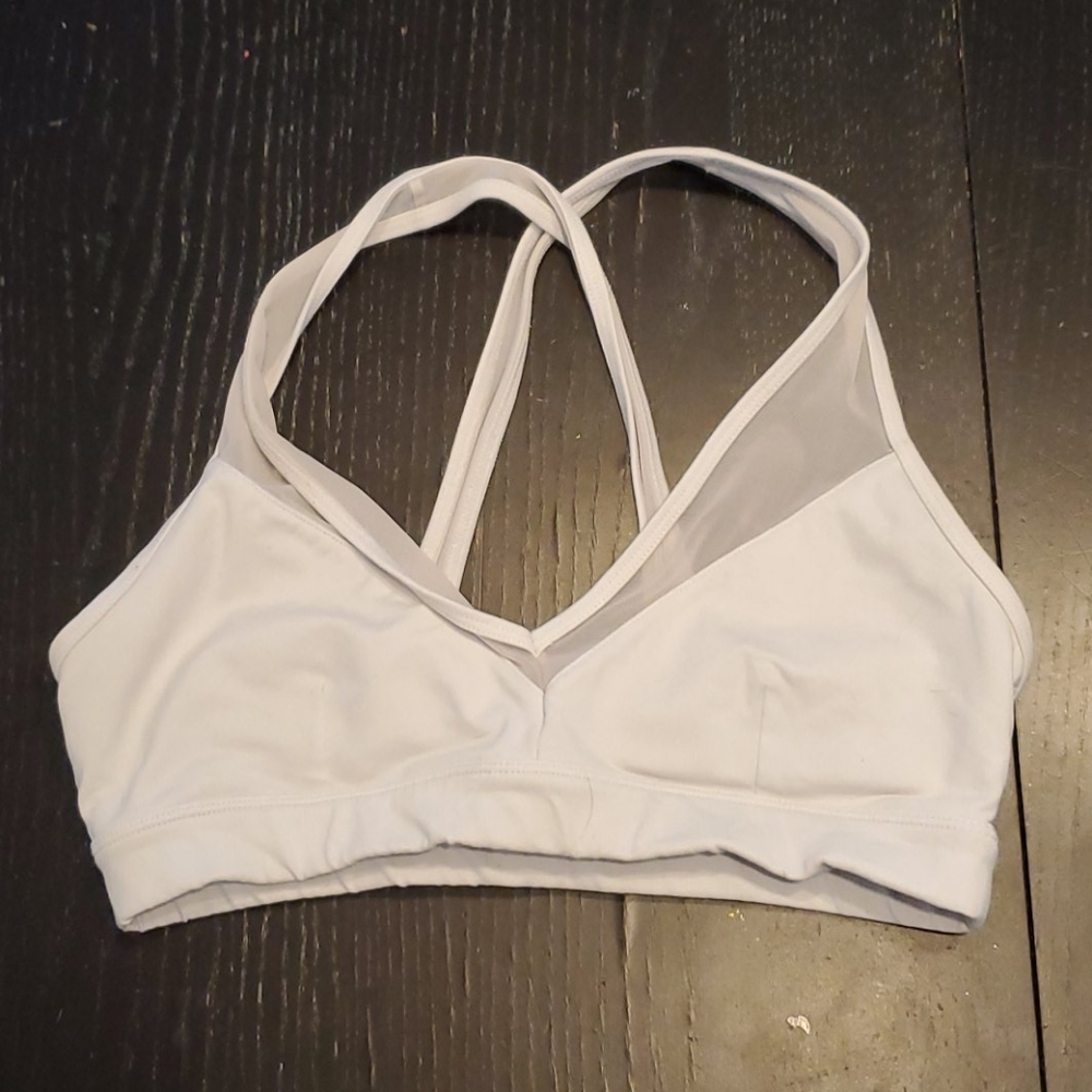 Alo yoga white bra